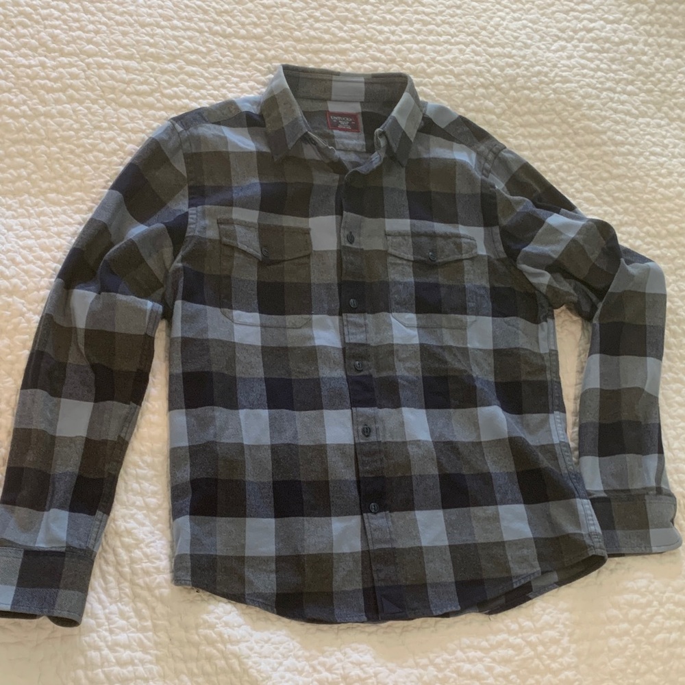 UNTUCKit Men's Flannel Plaid Button-Down Shirt in Blue and Gray